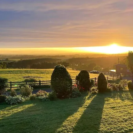 Holiday home Kekaroka Lodge, Tottergill Farm *