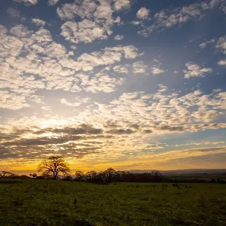 Kekaroka Lodge, Tottergill Farm Holiday home